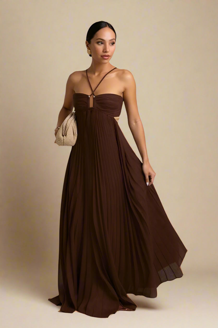 Aurora™ | Lang plisseret kjole med krydsstropper og struktureret bryst